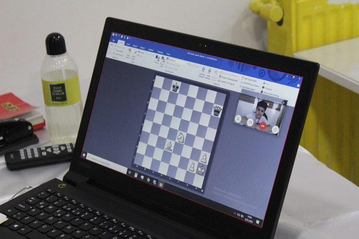 Evden çıkamayan çocuklara online satranç eğitimi G3