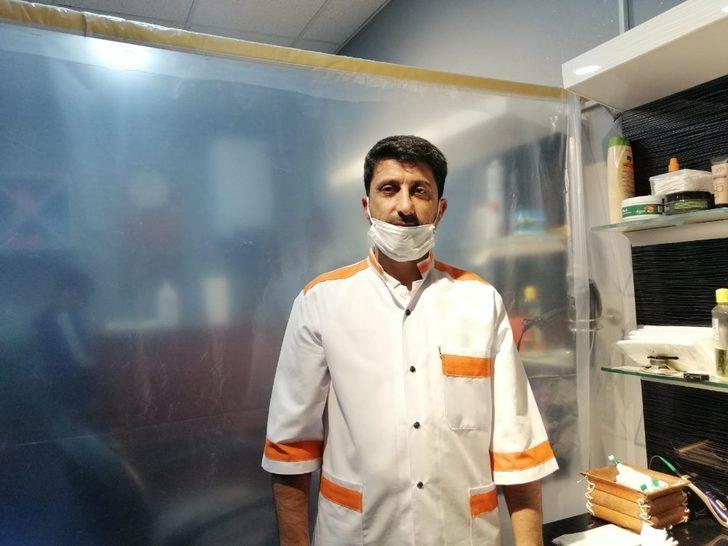 Berberden, sosyal izolasyon için şeffaf izolasyon G2