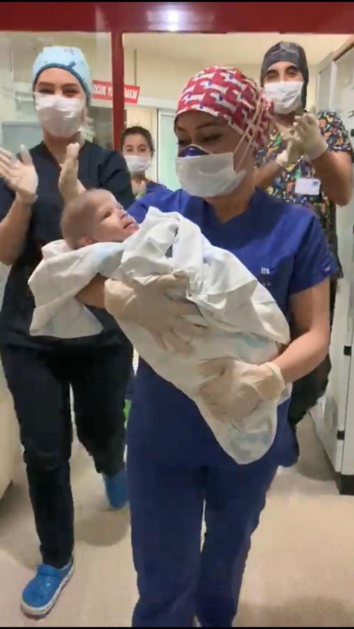 Kütahya’da 4 aylık bebek, koronavirüsü yendi G2