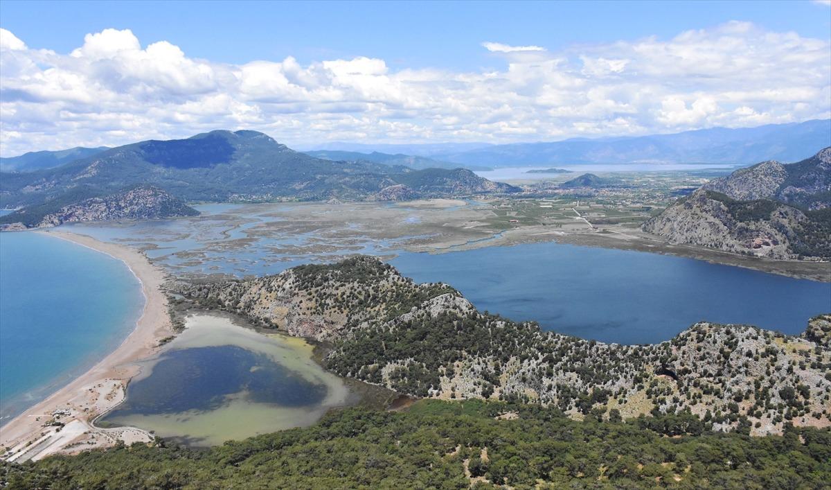 Muğla'daki İztuzu Sahili'nde seyrine doyumsuz manzara