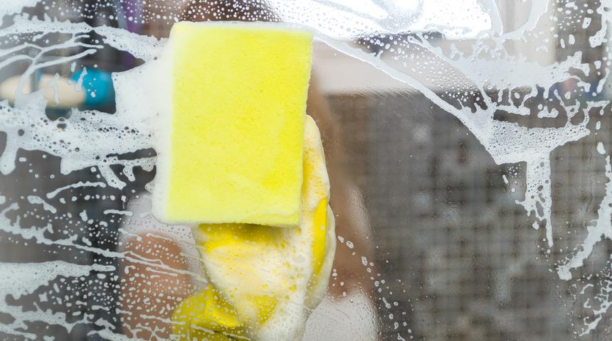 Duşakabin temizliği işkence olmaktan &ccedil;ıkıyor! İşte ustasında temizliğin p&uuml;f noktaları...