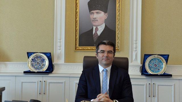 Vali Memiş’ten 19 Mayıs mesajı