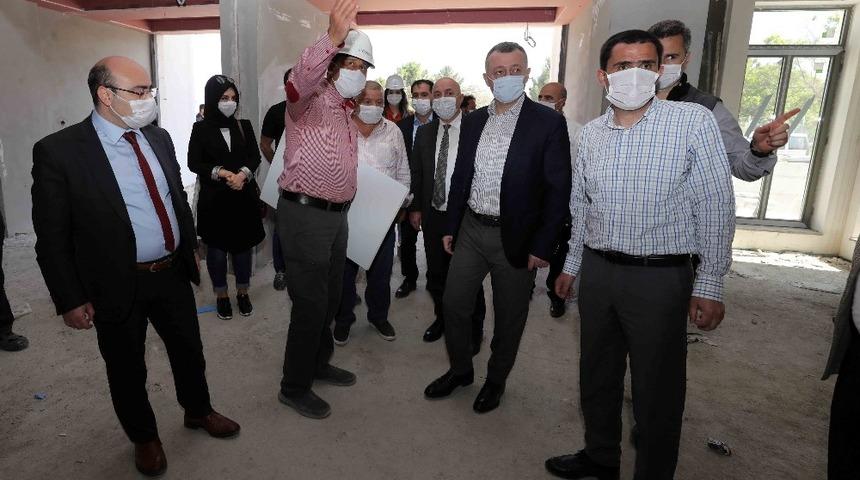 Başkan B&uuml;y&uuml;kakın, &ldquo;Bu şehrin gen&ccedil;lerine &ccedil;ok g&uuml;veniyorum&rdquo;