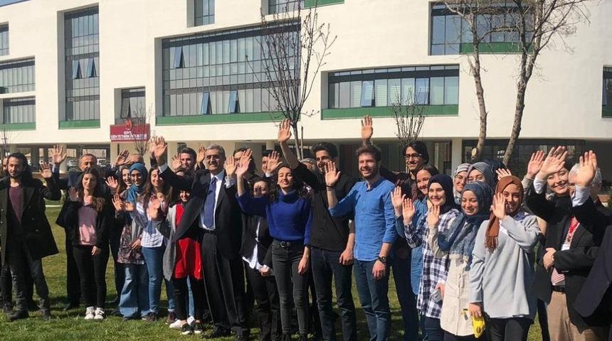 Recep Konuk: &ldquo;19 Mayıs, parlak bir geleceğe, istiklale ve istikbale adım attığımız tarihtir&rdquo;