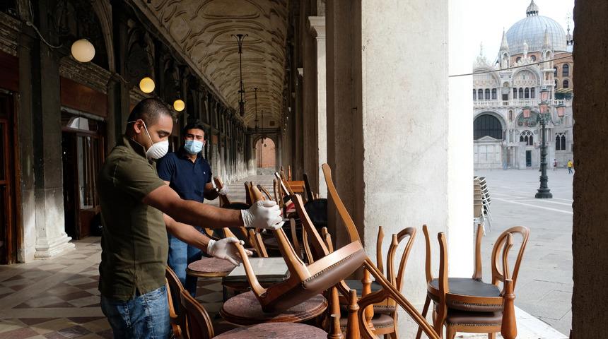 İtalya'da eğlence mekanları açılıyor!