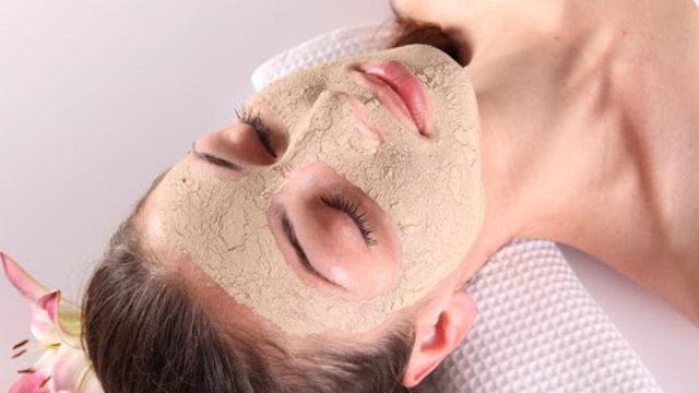 Gençleştiren maske tarifleri! Bu 5 doğal maskeyi uygulayınca gözlerinize inanamayacaksınız...