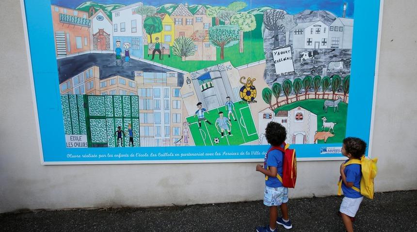 Okullar a&ccedil;ıldıktan sonra 70 &ouml;ğrencide korona tespit edildi