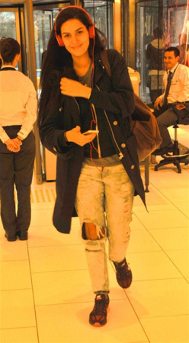 Bergüzar Korel'den sonbahar imajı G4