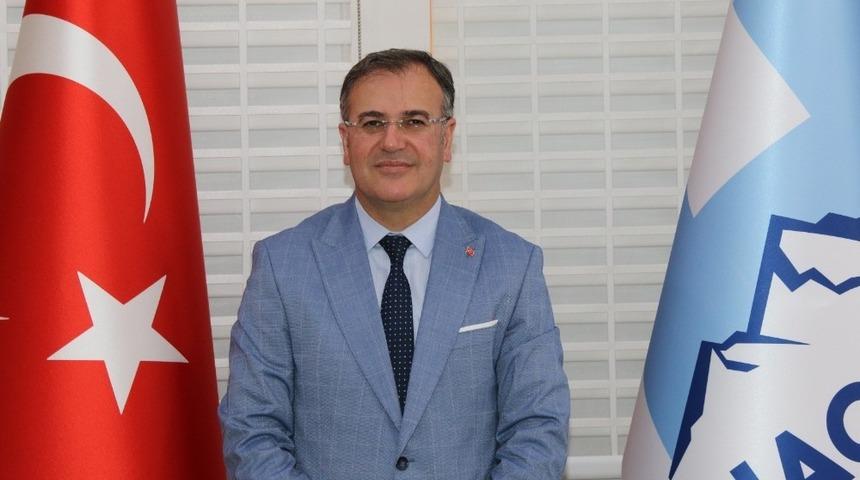Başkan &Ouml;zdoğan: &ldquo;19 Mayıs, m&uuml;cadeleyi bırakmamak gerektiğini hatırlatan g&uuml;nd&uuml;r&rdquo;