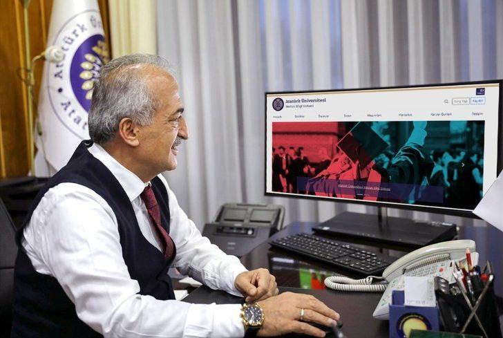 Atatürk Üniversitesi mezunlarıyla iletişimini güçlendiriyor G2