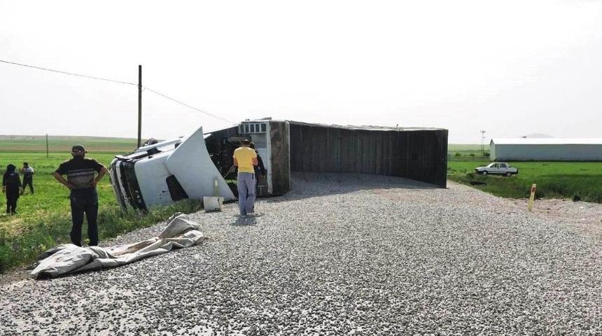 Kulu’da tır ile otomobil çarpıştı: 3 yaralı