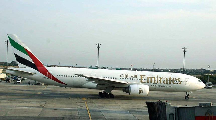 Dev hava yolu şirketi Emirates 30 bin kişiyi işten çıkaracak