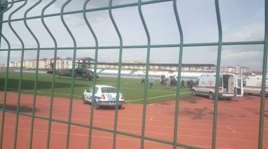 Kars'ta sıcak &ccedil;atışma! 3 ter&ouml;rist &ouml;ld&uuml;r&uuml;ld&uuml;, 1 asker şehit oldu