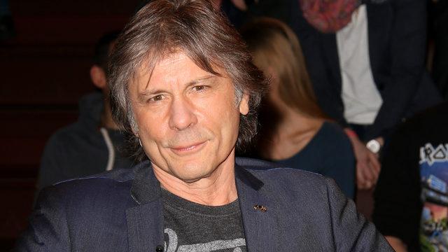 Iron Maiden'ın solisti Bruce Dickinson'ın ayrı yaşadığı eşi Paddy Bowden evinde ölü bulundu