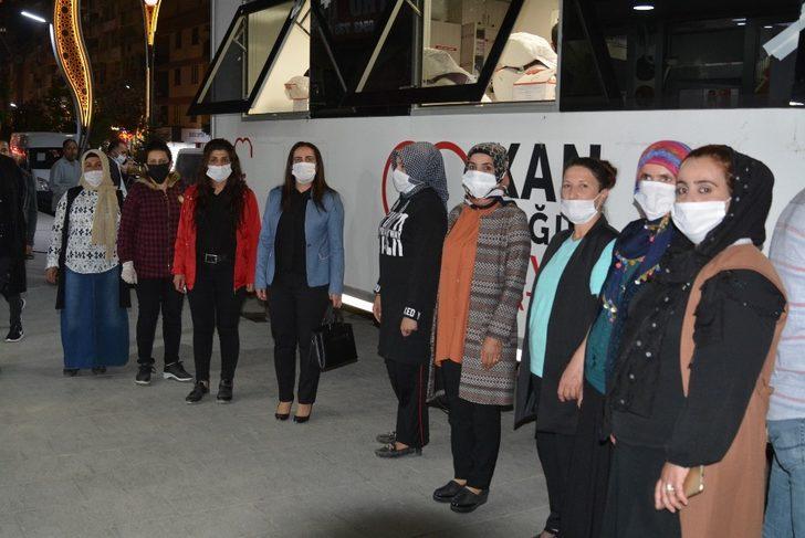 Hakkari’de Kızılay kan bağışına yoğun ilgi G4