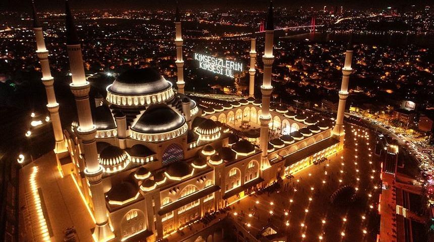 Kadir Suresi okunuşu ve anlamı | Kadir Gecesi hangi sureler okunur? İşte Kadir Gecesi’nde yapılması gerekenler