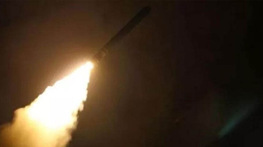 Bağdat’ta ABD Büyükelçiliğinin bulunduğu Yeşil Bölge’ye füzeli saldırı