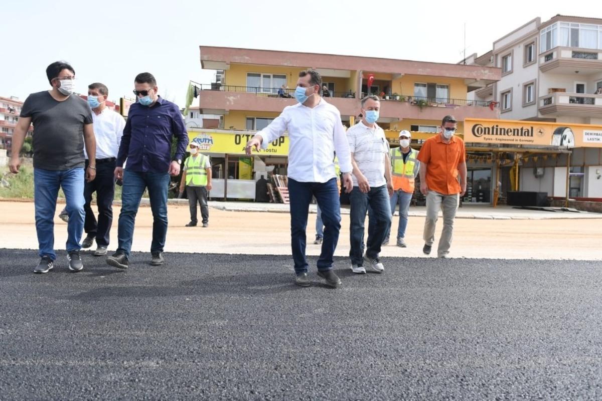 Ayvalık&rsquo;ta &ldquo;asfalt&rdquo; hamlesi