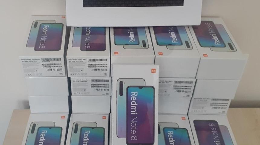 Midyat’ta 86 bin TL’lik kaçak telefon ele geçirildi