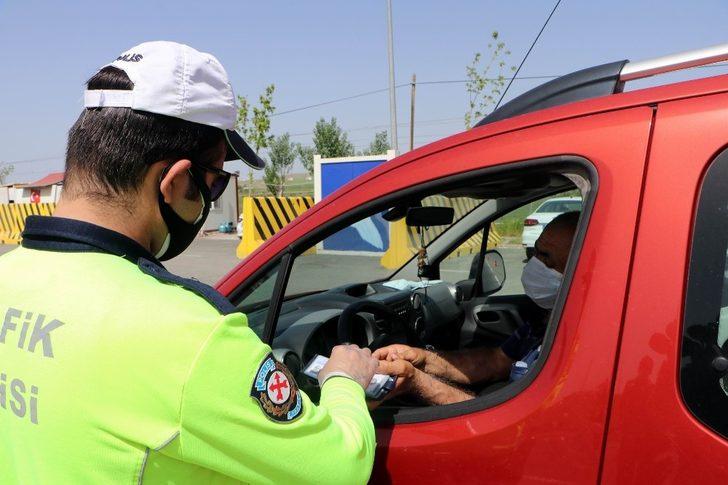 Giriş çıkış yasağının uzatıldığı Kayseri’de denetimler aralıksız sürüyor G2