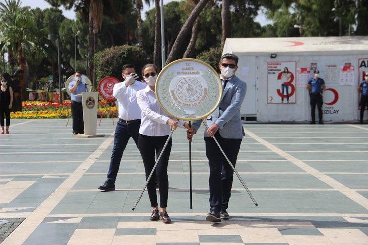 Alanya’da 19 Mayıs töreni korona gölgesinde yapıldı G4