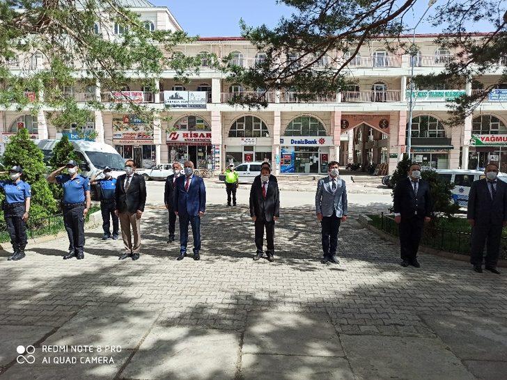 19 Mayıs Atatürk’ü Anma, Gençlik ve Spor Bayramı sosyal mesafe kurallarına uyularak kutlanıyor G1