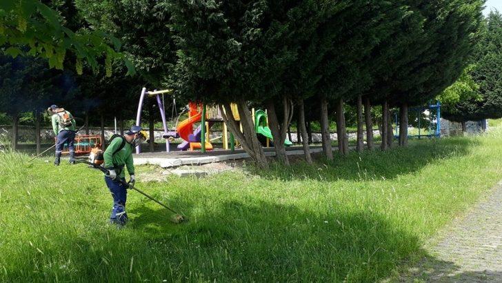 Adapazarı’nda bulunan parklar çocuklar için hazırlanıyor G4