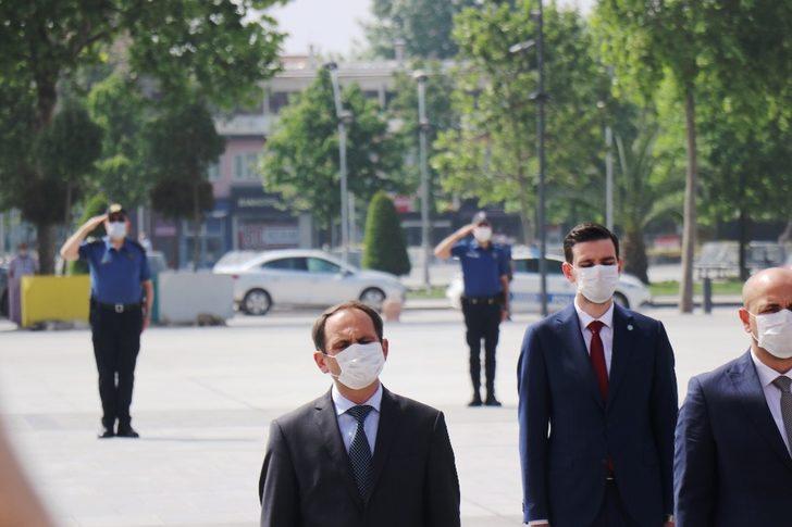 Sakarya’da 19 Mayıs kutlaması korona virüs tedbirlerine göre yapıldı G2