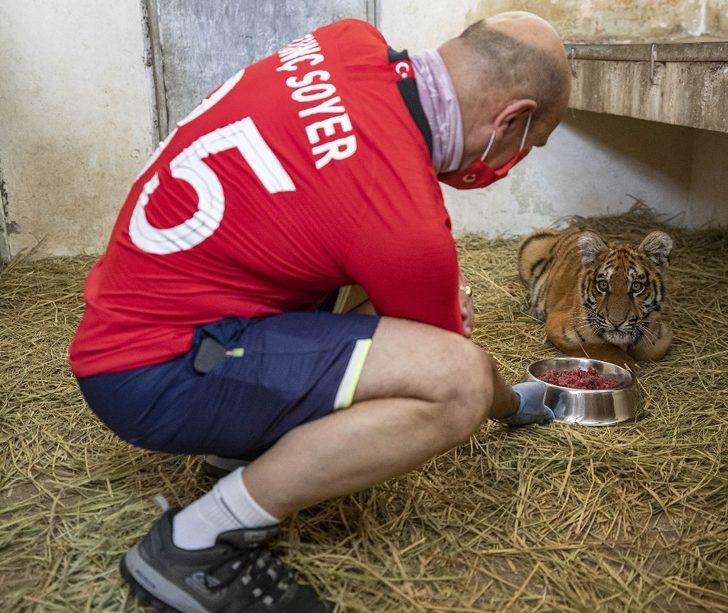 Başkan Soyer, kutlamalara bisikletiyle katıldı G4