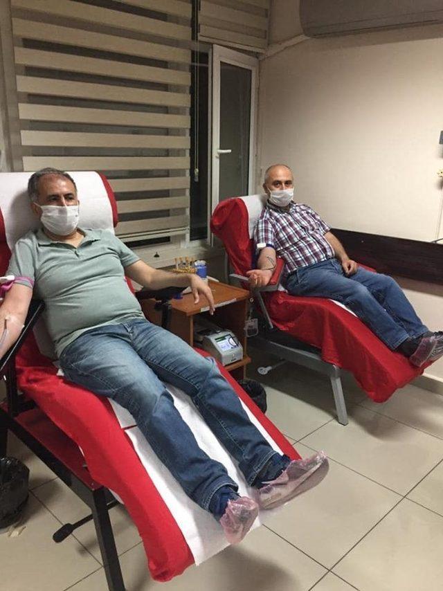 Kayseri Memur Sen 400 ünite kan bağışında bulundu