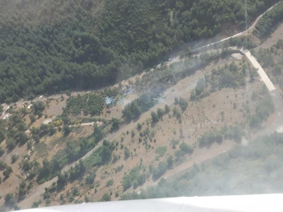 Ekipler anında m&uuml;dahale etti, askeri alandaki yangın b&uuml;y&uuml;meden s&ouml;nd&uuml;r&uuml;ld&uuml;