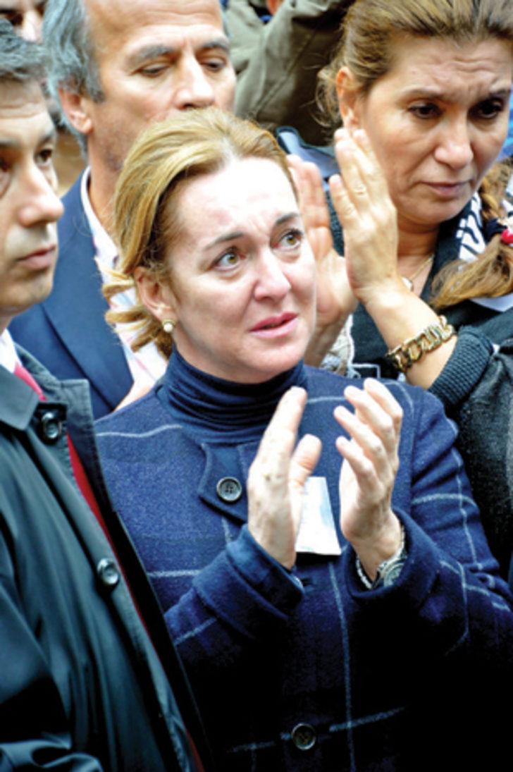 Levent Kırca'nın sevgilisi Aslı Çetiner yazdı: 'Bu yolculuk için teşekkürler' G2