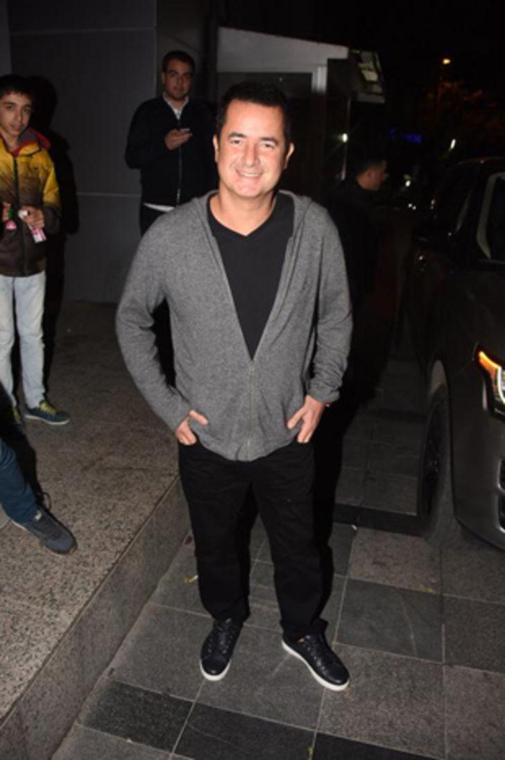 Acun Ilıcalı çocukları görmezden gelmedi G2