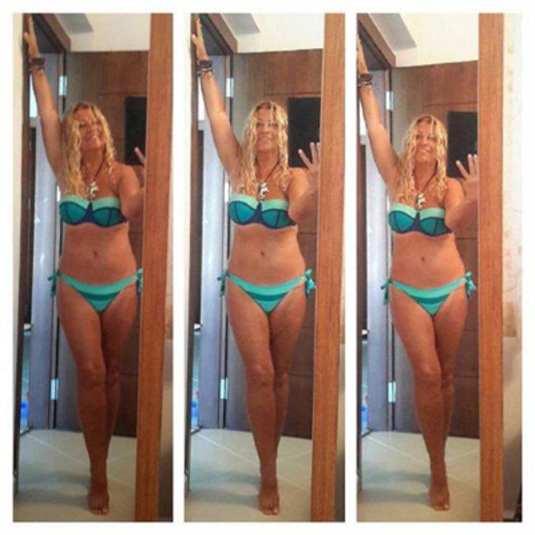 68 yaşındaki F&uuml;sun &Ouml;nal'dan bikinili poz