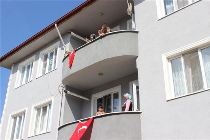 Osmaneli de saat 19.19’da herkes balkonlara çıktı G2