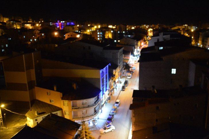 Sarıkamış semaları cami minarelerinden yükselen duayla yankılandı G5