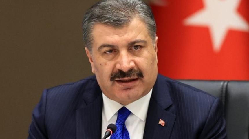 Sağlık Bakan Koca'dan dikkat &ccedil;eken koronavir&uuml;s paylaşımı: Risk devam ediyor