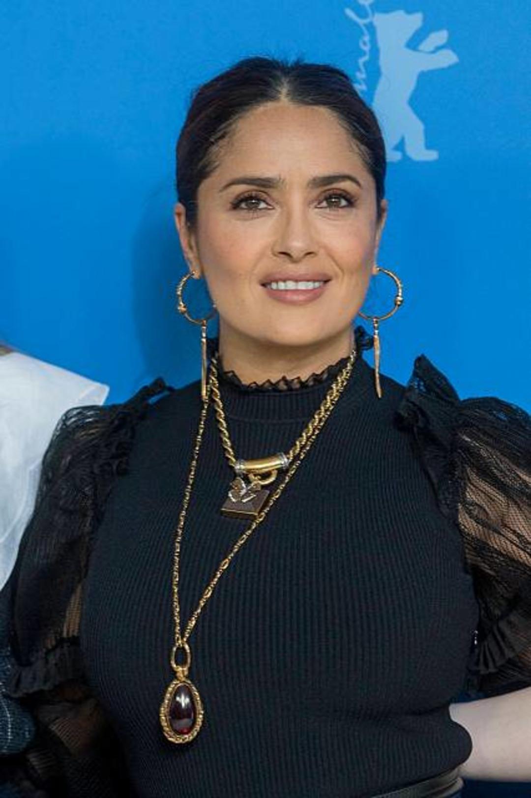 Salma Hayek'ten 19 Mayıs mesajı! 'Mutlu bağımsızlık g&uuml;n&uuml;' 