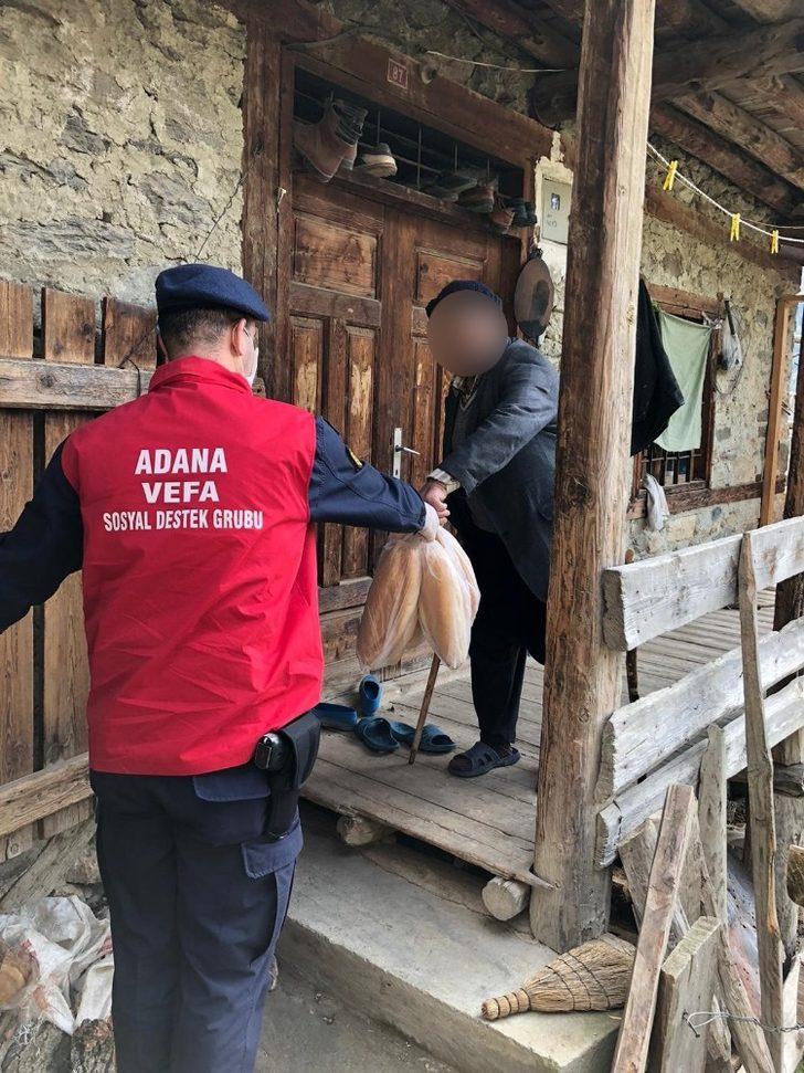 Adana Vefa Sosyal Destek Grubu 59 bin gıda kolisi dağıttı G3