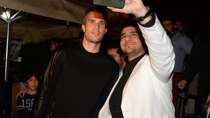 Robin Van Persie ile selfie yarışı G5