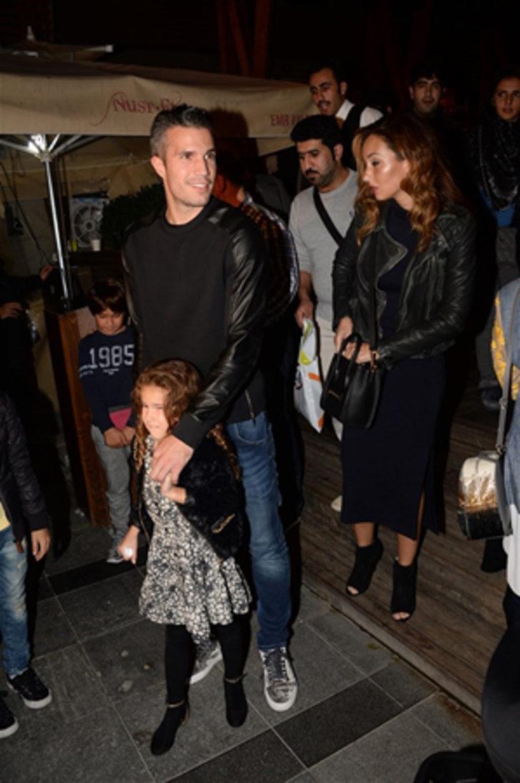 Robin Van Persie ile selfie yarışı G4