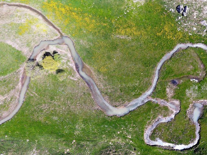 'Akdeniz'in Sibiryası'ndaki menderesler büyülüyor G1