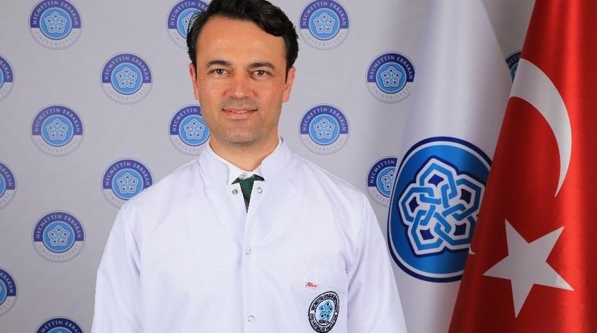 NEÜ’den çocuk diş hekimi danışma hattı