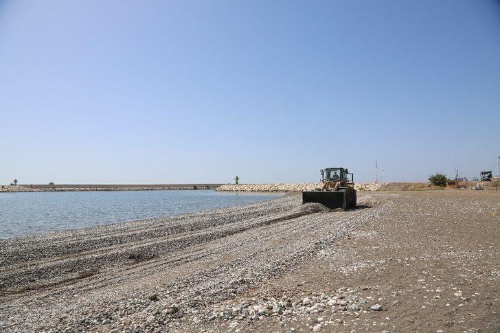 Erdemli sahilleri halkın kullanımına hazırlanıyor G2