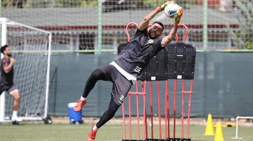 Alanyaspor hazırlıklarını s&uuml;rd&uuml;rd&uuml;