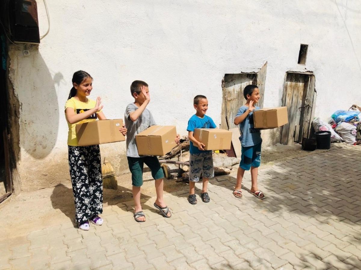 Nallıhan&rsquo;da &rsquo;İyilik Akımı&rsquo;na ilgi &ccedil;ığ gibi b&uuml;y&uuml;yor