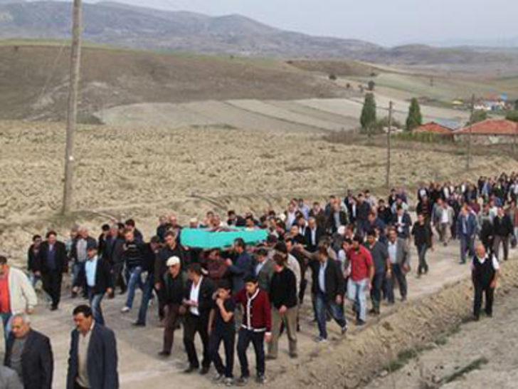 Ankaralı Namık'ın cenazesindeki ilginç detay G1