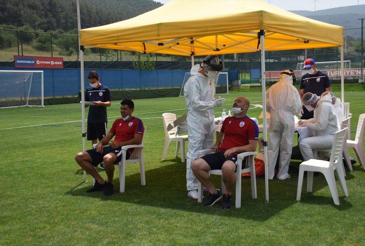 Altınordu'da futbolculara ve teknik heyete ikinci kez Kovid-19 testi yapıldı G1