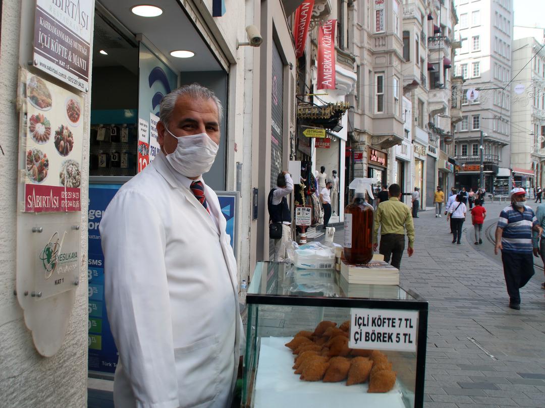 İstiklal Caddesi'nde şaşırtan manzara! 'Eski durumuna gelmiş gibi'