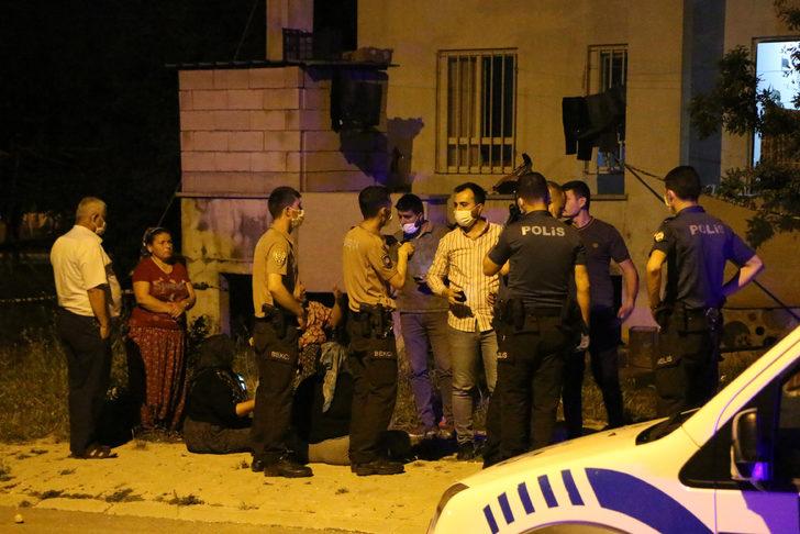 Bipolar hastası kadın yengesi ve oğlunun boğazını kesti G3